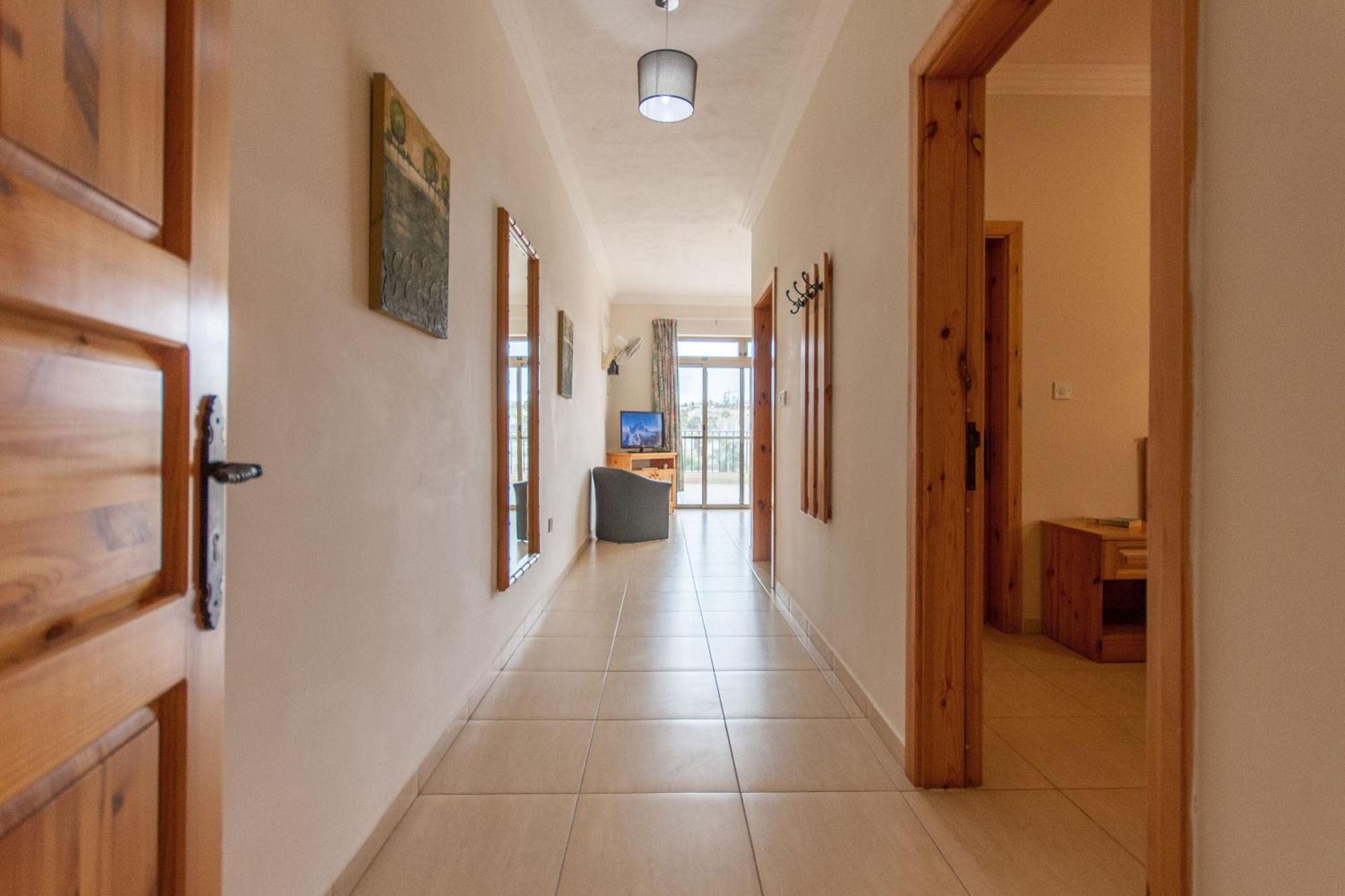 Pool & Sea Merill Apartments Mellieħa Екстериор снимка