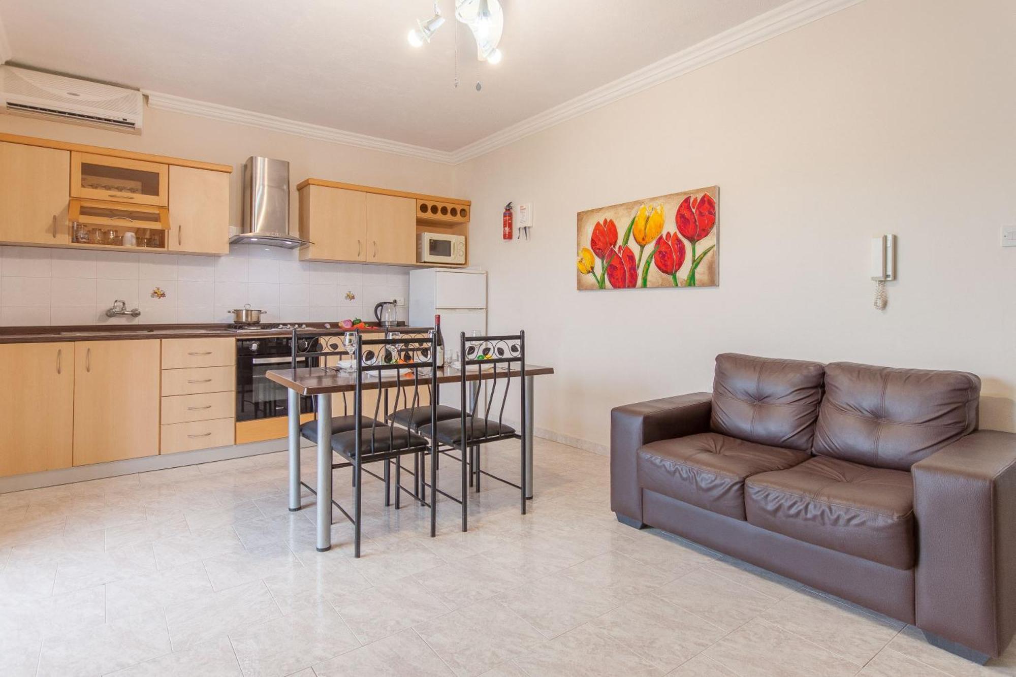 Pool & Sea Merill Apartments Mellieħa Екстериор снимка
