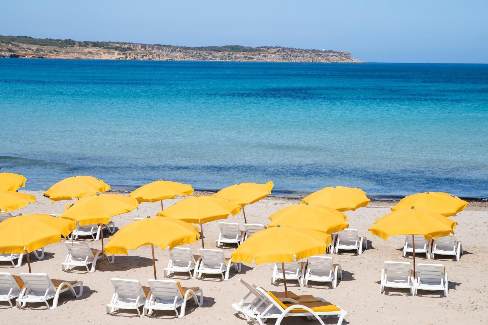 Pool & Sea Merill Apartments Mellieħa Екстериор снимка