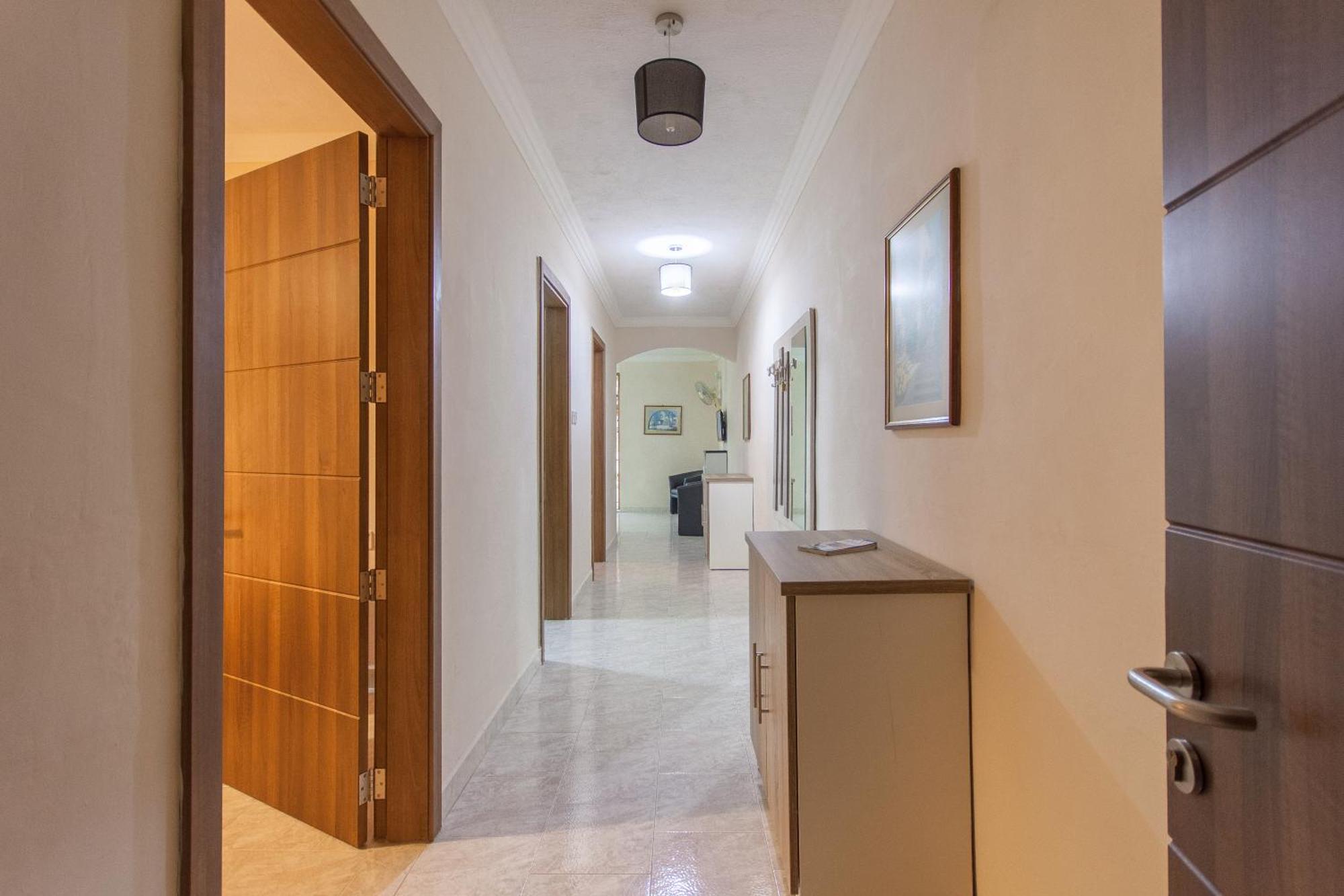 Pool & Sea Merill Apartments Mellieħa Стая снимка