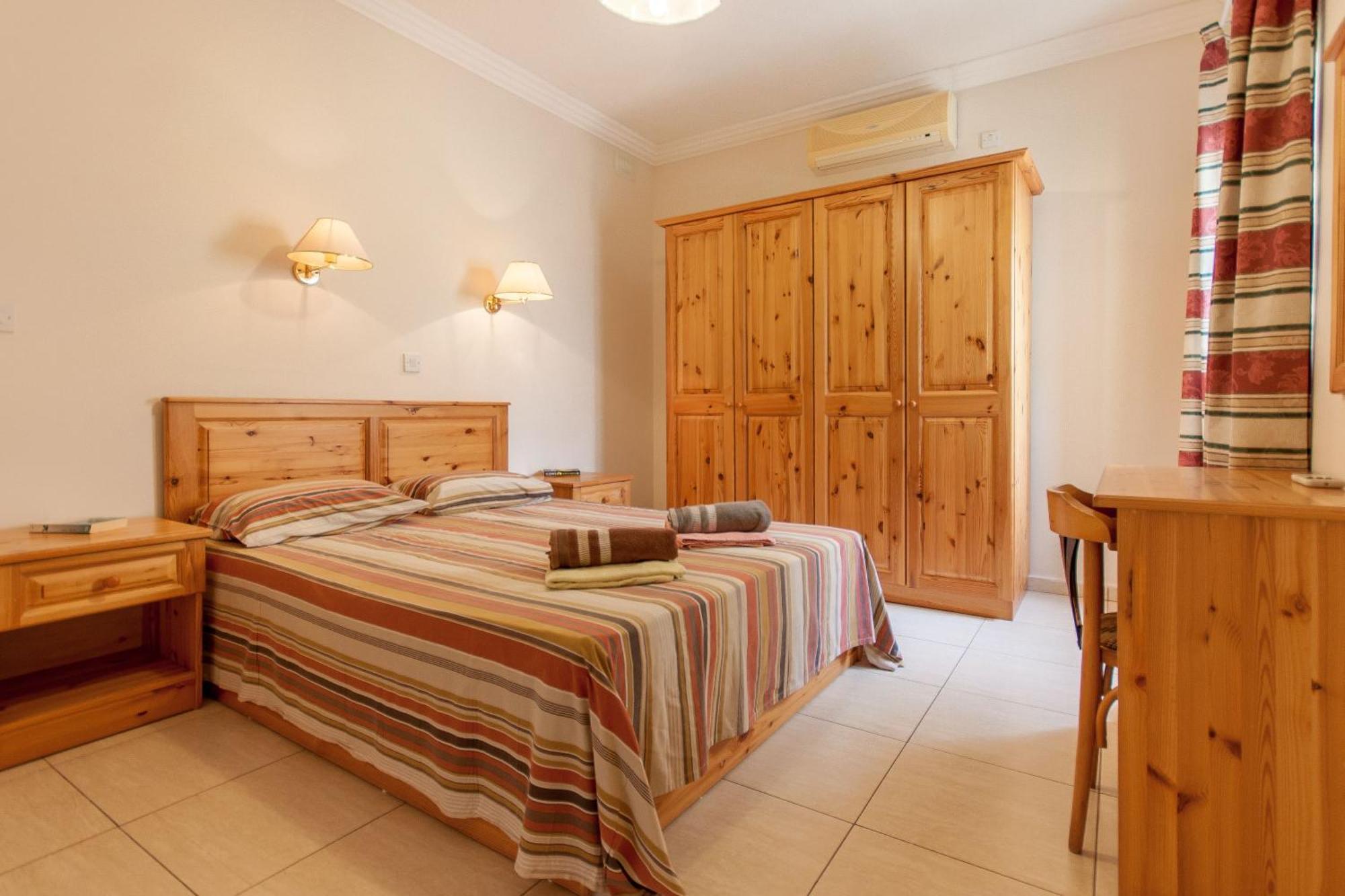 Pool & Sea Merill Apartments Mellieħa Стая снимка