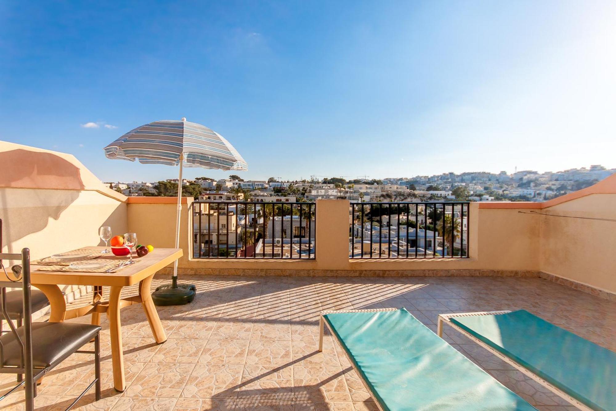 Pool & Sea Merill Apartments Mellieħa Стая снимка